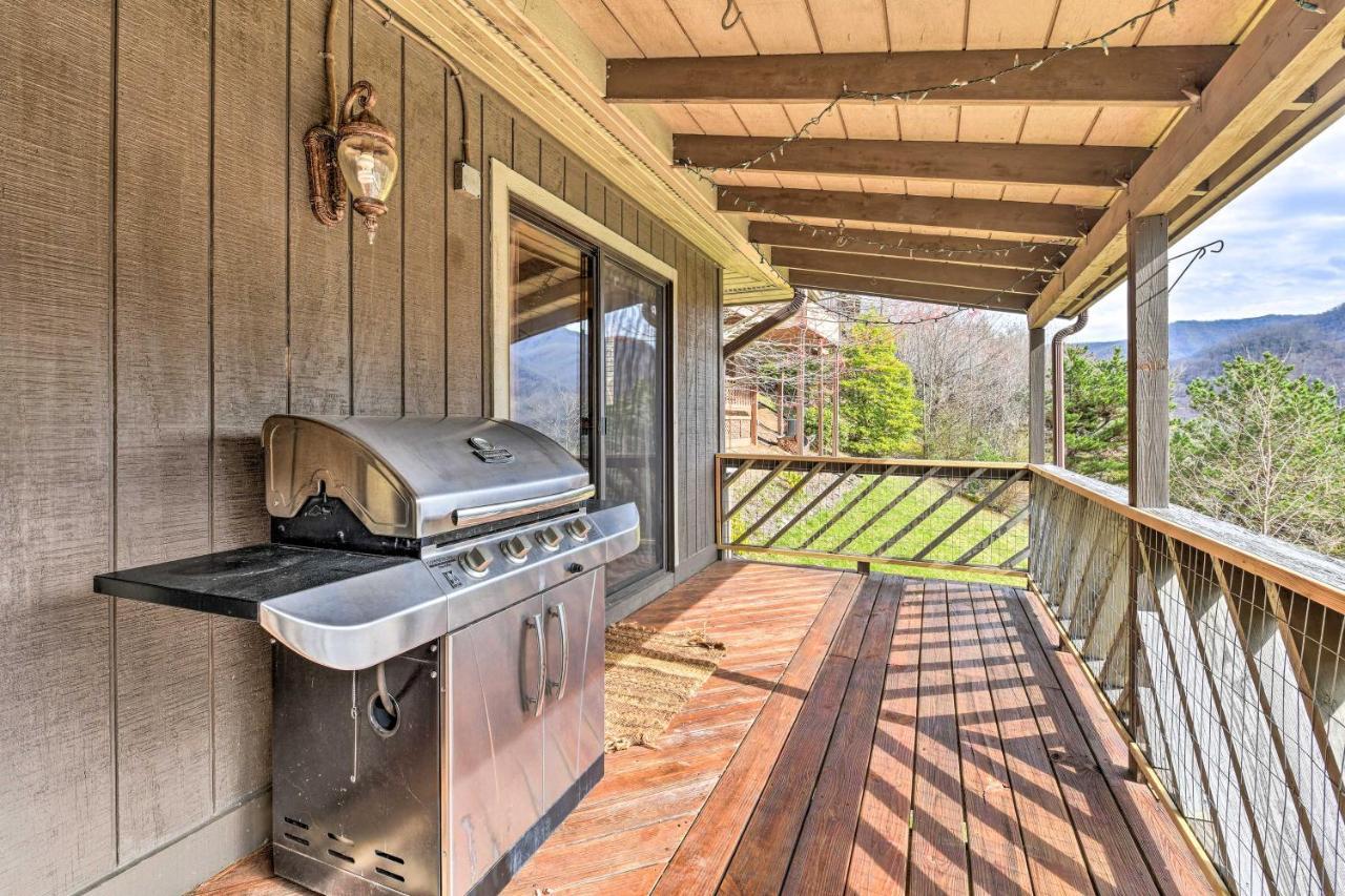 Best Location - Maggie Valley Cabin With Hot Tub! 외부 사진